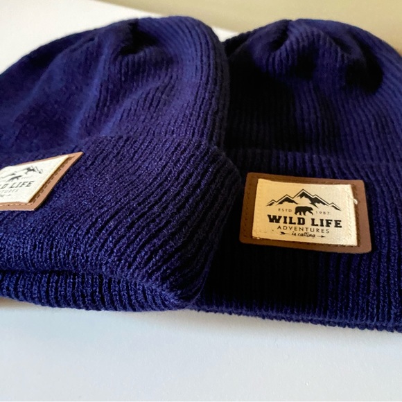 Winter Toque, Hat. - Picture 2 of 3